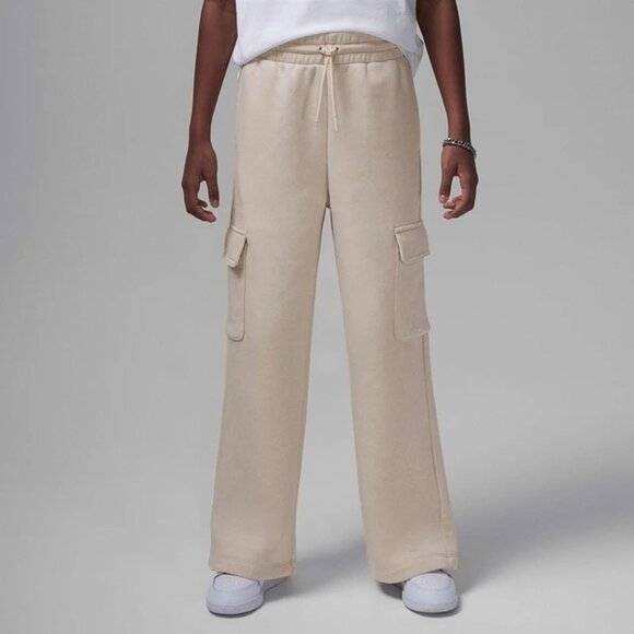 Jordan Other - Nike Jordan Y2K Big Kids Girls Fleece Cargo Pants NWT Size Medium (Light Brown)